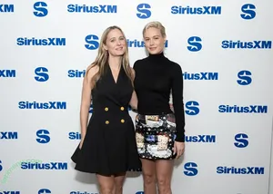 Brie Larson / brielarson nude photo #2208