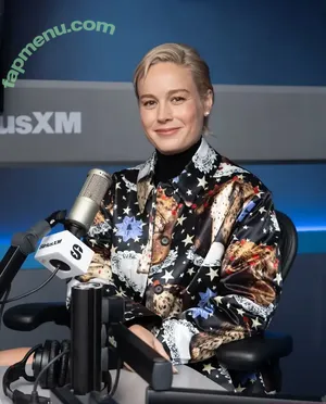 Brie Larson / brielarson nude photo #2209