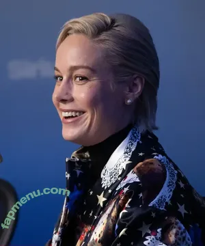 Brie Larson / brielarson nude photo #2214
