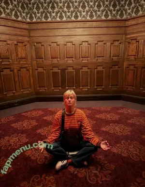 Brie Larson / brielarson nude photo #2278