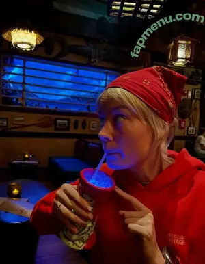 Brie Larson / brielarson nude photo #2281