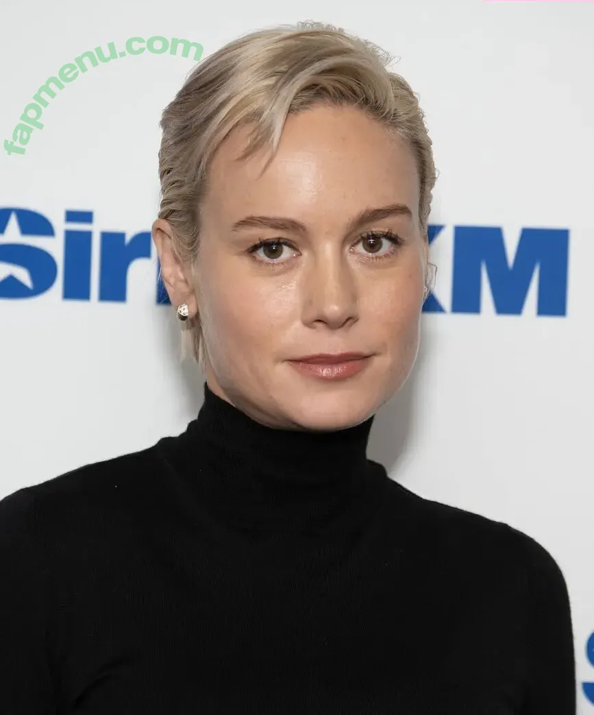 Brie Larson nude photo #2201 (brielarson)