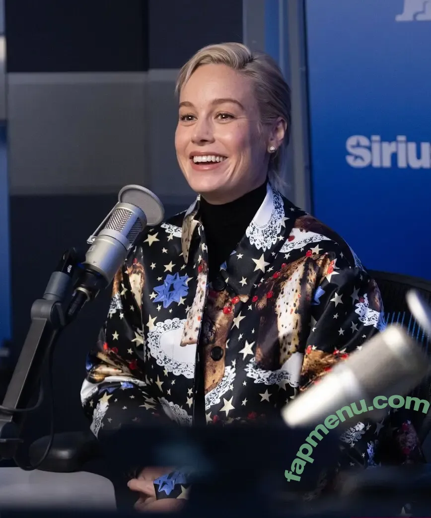 Brie Larson nude photo #2212 (brielarson)