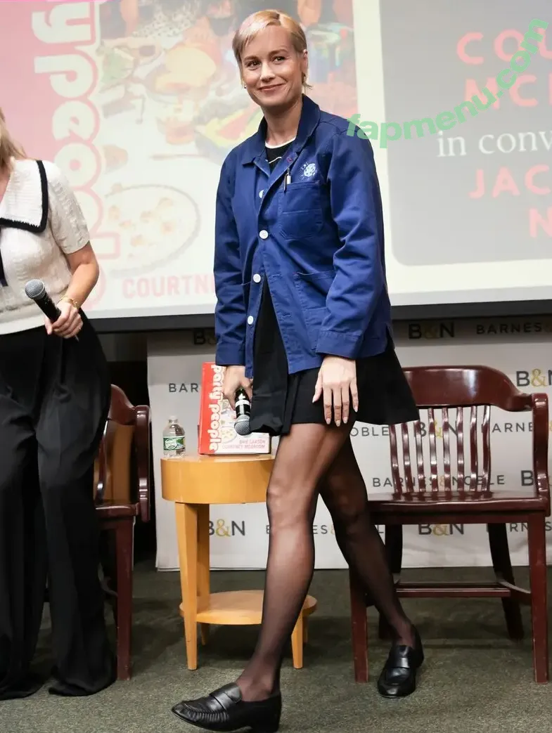 Brie Larson nude photo #2229 (brielarson)