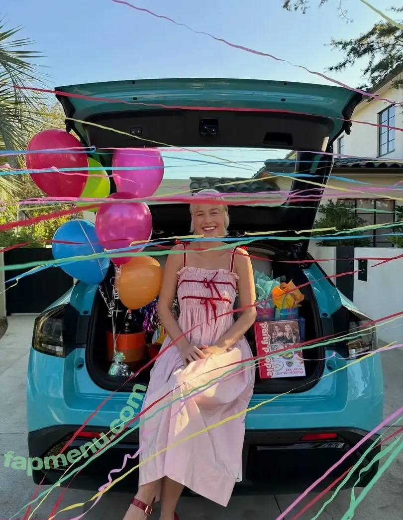 Brie Larson nude photo #2260 (brielarson)