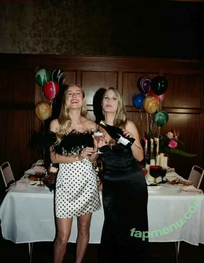 Brie Larson nude photo #2269 (brielarson)