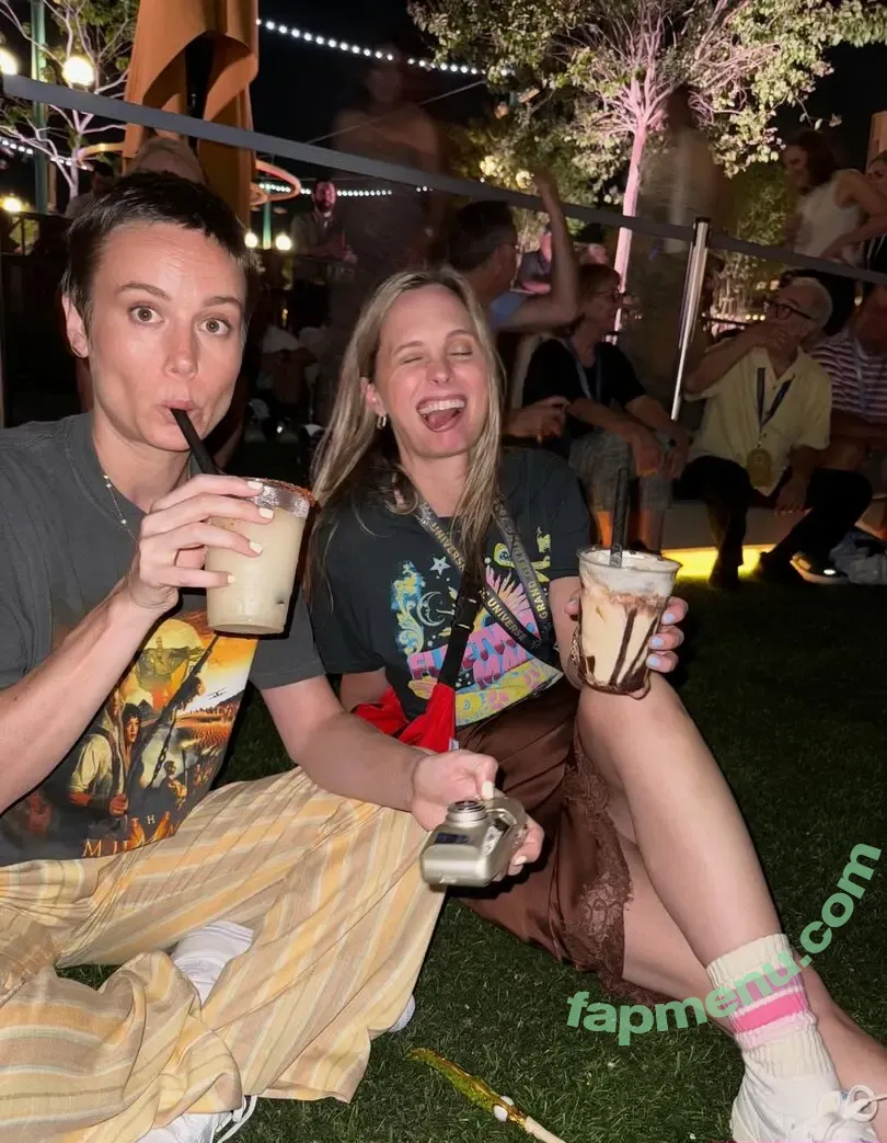 Brie Larson nude photo #2270 (brielarson)