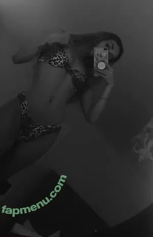 brieanneroksa / Acie nude photo #0137