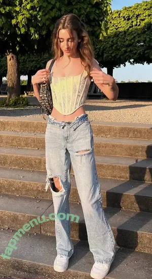 brieanneroksa / Acie nude photo #0153