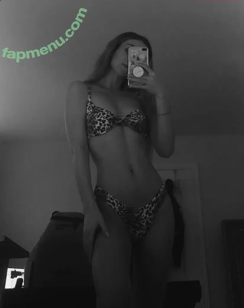 brieanneroksa nude photo #0139 (Acie)