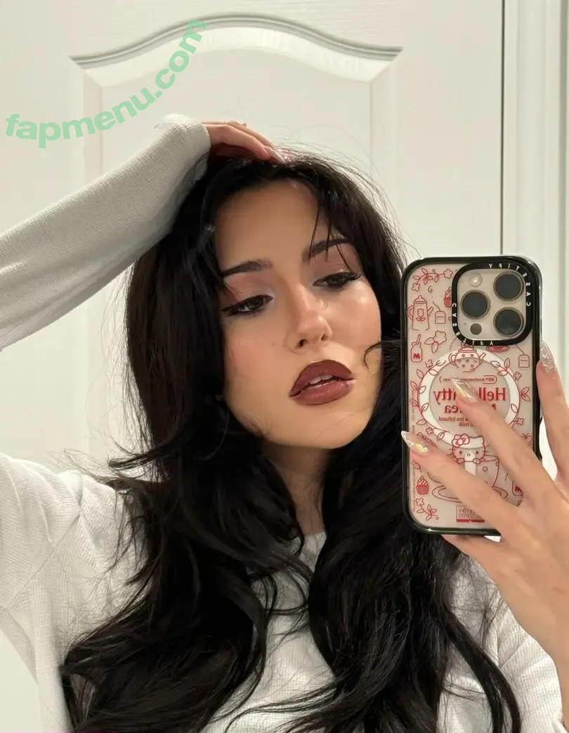 brieanneroksa nude photo #0182 (Acie)