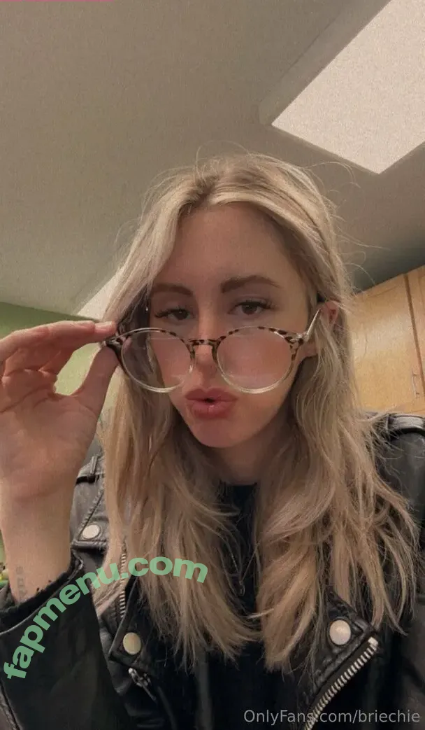 briechie nude photo #0012 (briechieskin)