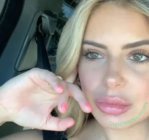 Brielle Biermann / briellebiermann nude photo #0020