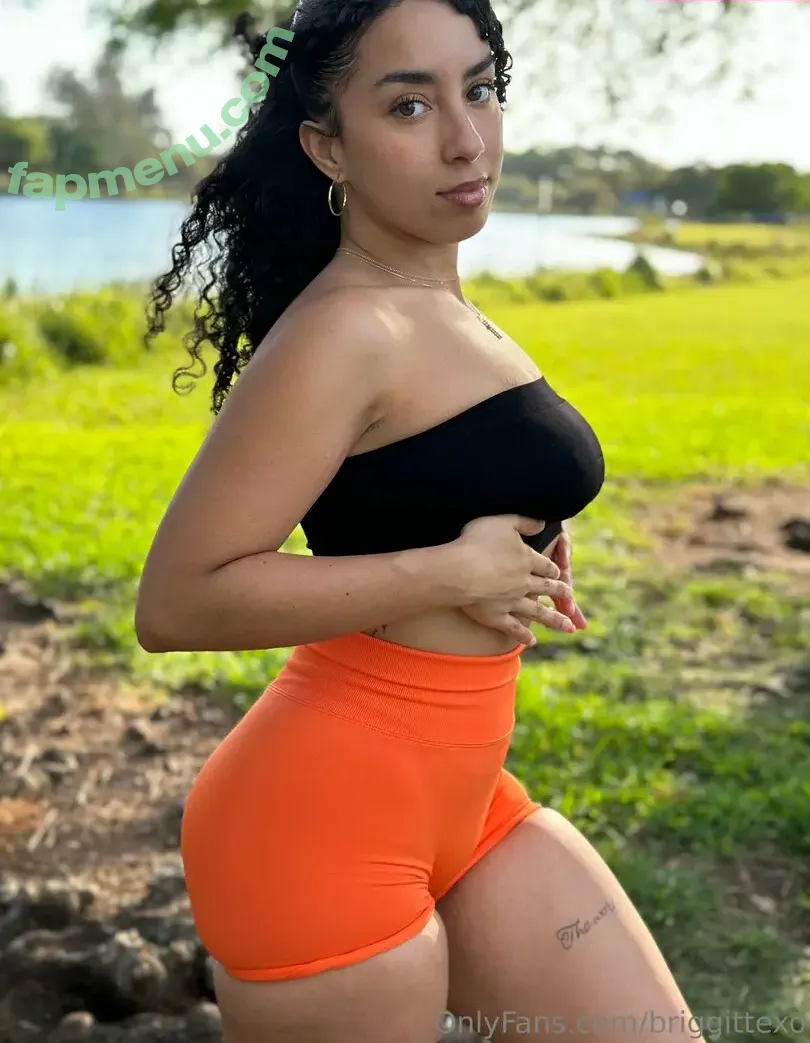 briggittexo nude photo #0078 (briggitexo)