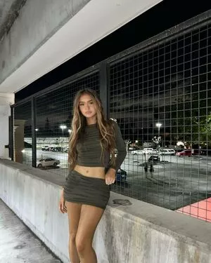 Brighton Sharbino / brightonsharbino nude photo #0055