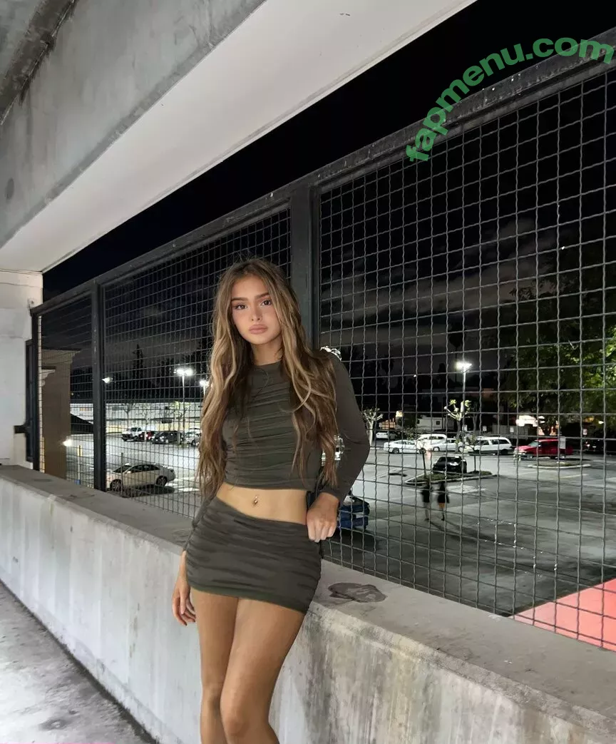 Brighton Sharbino nude photo #0055 (brightonsharbino)