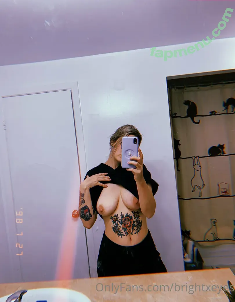 brightxeyes nude photo #0023 (brightxeyes)