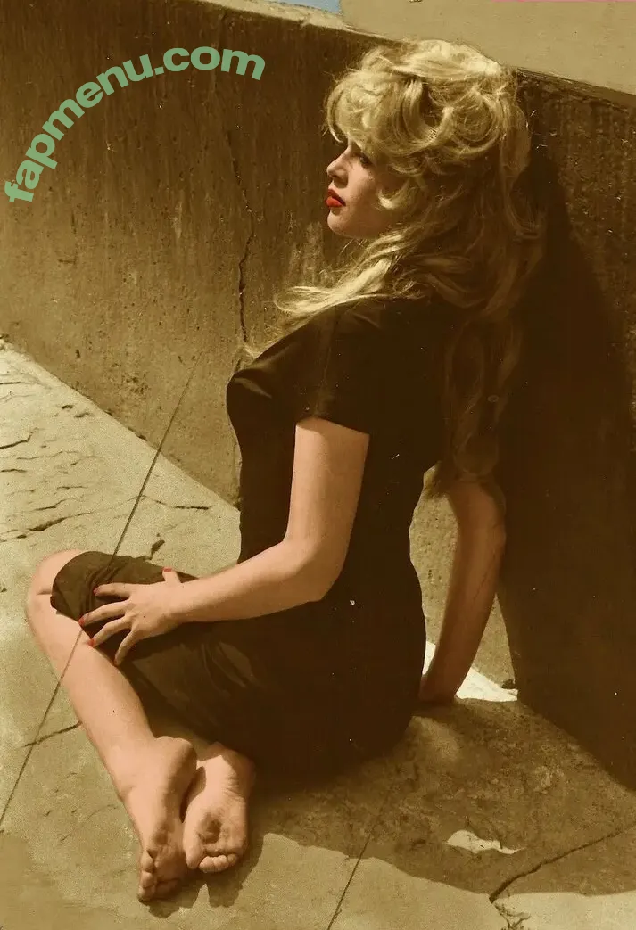 Brigitte Bardot nude photo #0224 (brigittebardotbb)