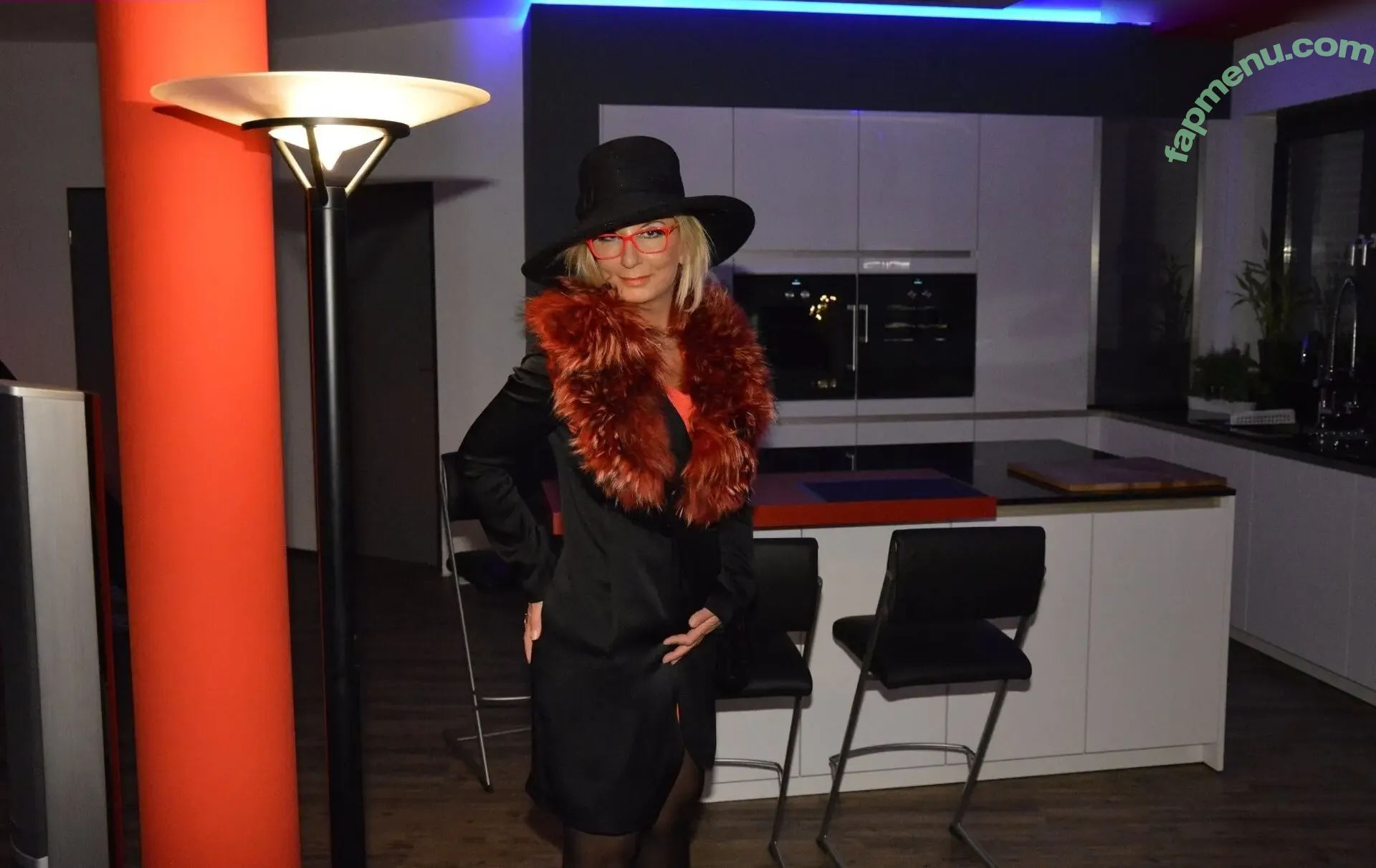 Brilliant Paula nude photo #8496 (Brilliant Paula)