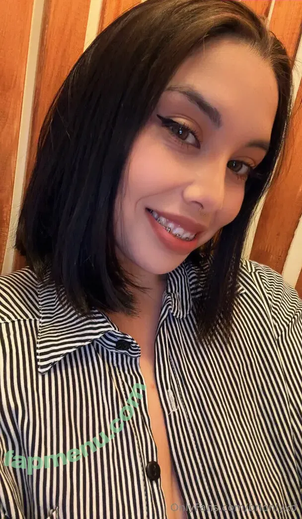 brionlyxo nude photo #0052 (brionlyxo)