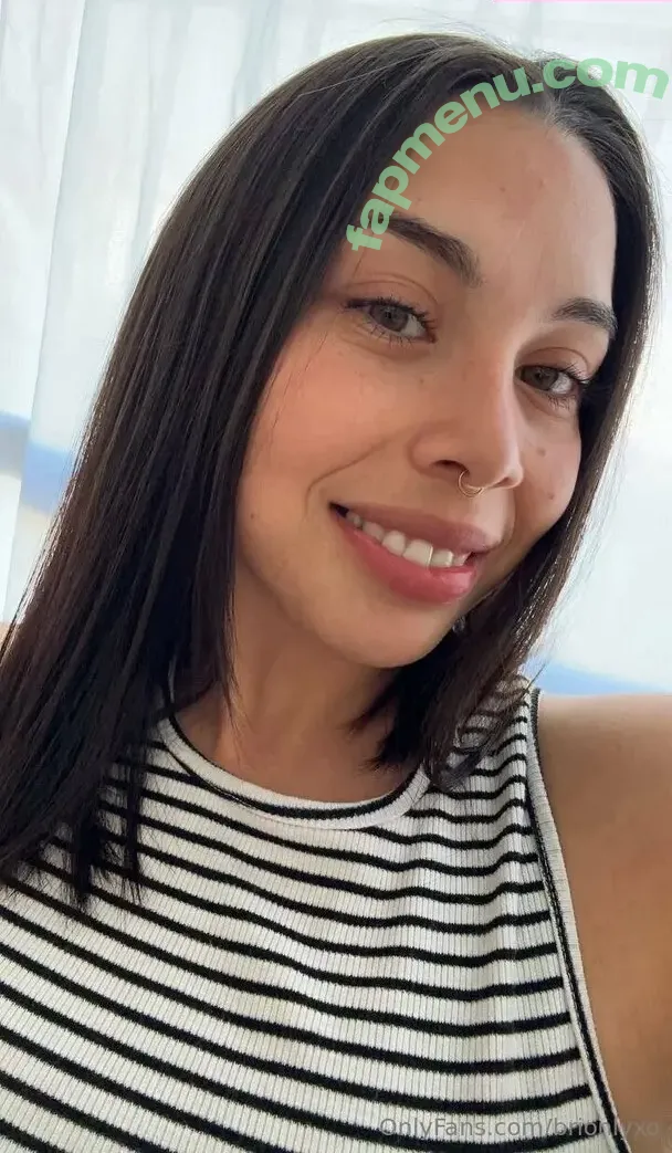 brionlyxo nude photo #0072 (brionlyxo)