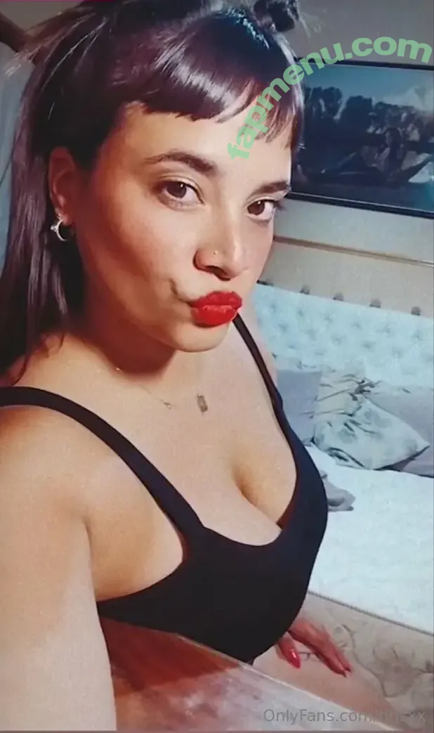 brisxx nude photo #0013 (brisxx)