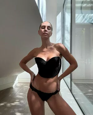 Brit Manuela / TheBritManuela / britmanuela nude photo #2097