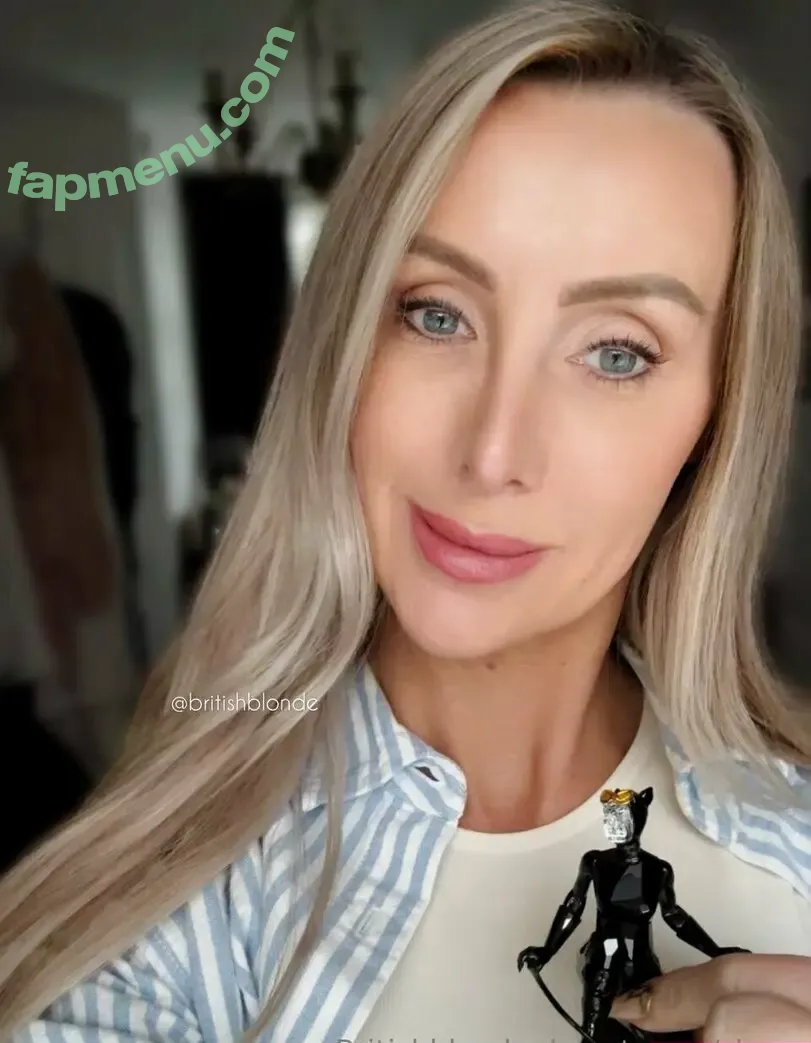britishblonde nude photo #0581 (Ellie Jenkins)