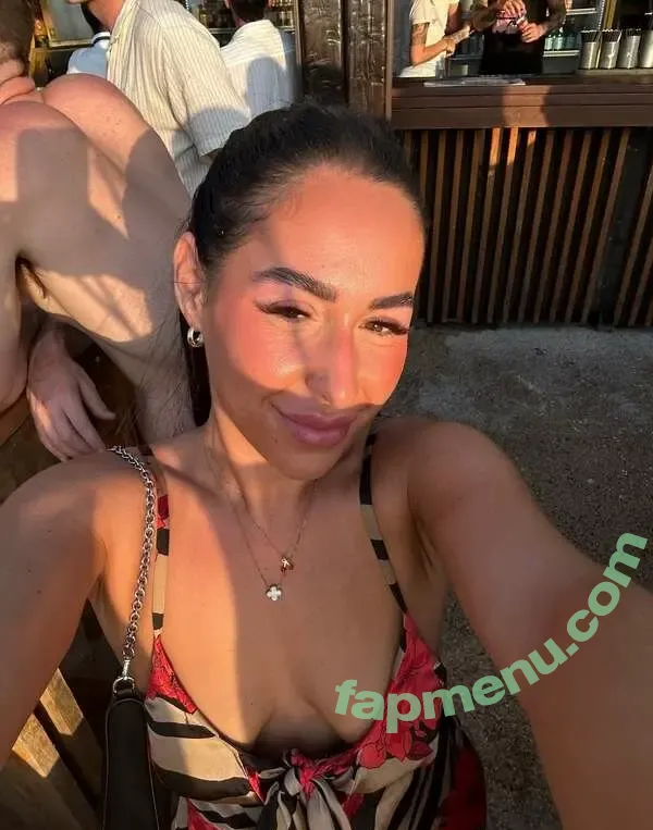 BritishSofia nude photo #0119 (Sofiapalermo / britanysofia_1)
