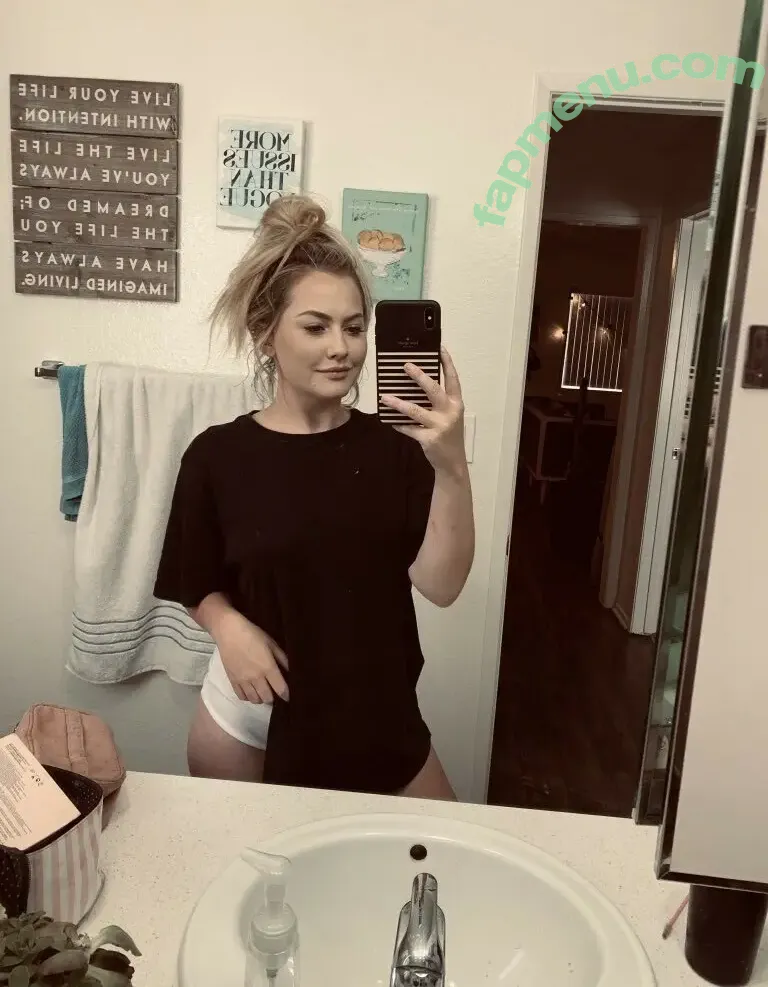 Britney Light nude photo #0411 (Britneylightx / light_britney)