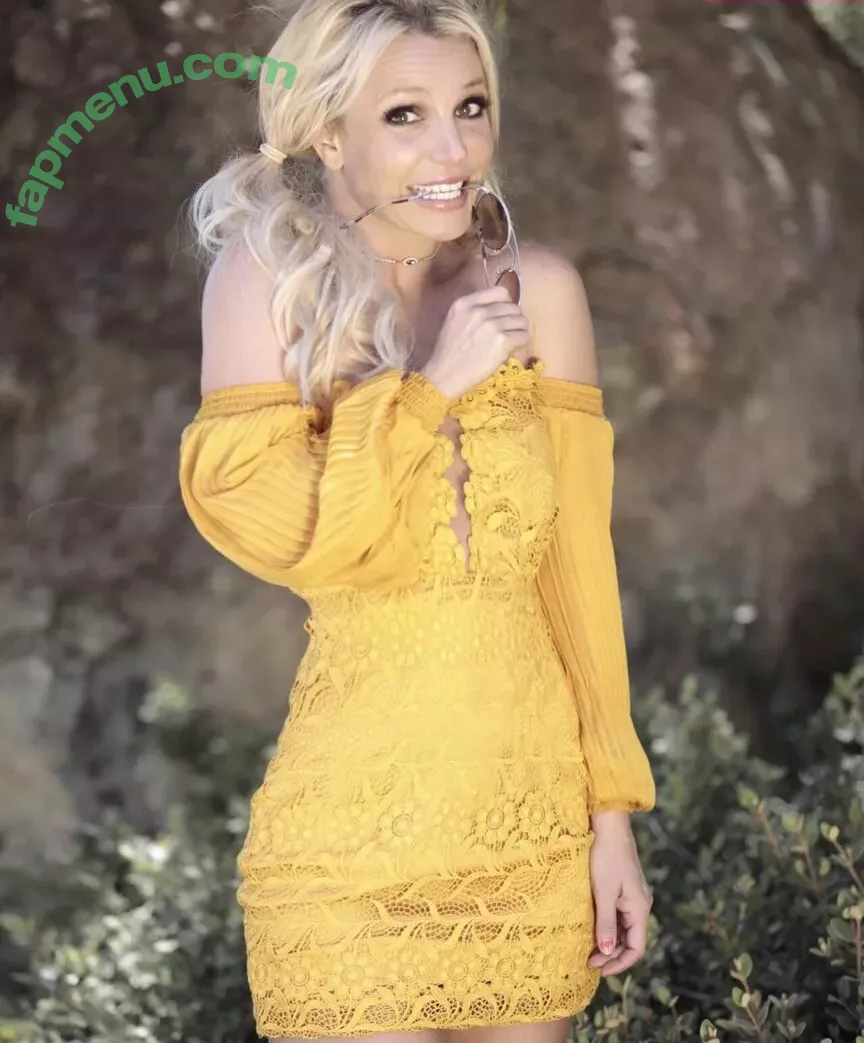 Britney Spears nude photo #3312 (britneyspears / xoxobritneyj)