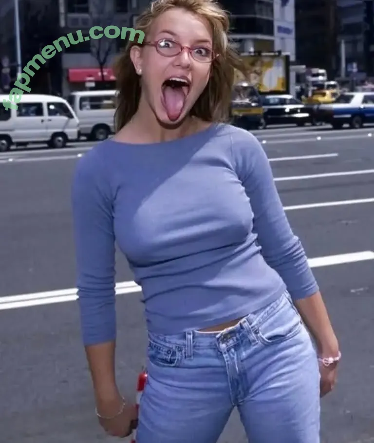 Britney Spears nude photo #3470 (britneyspears / xoxobritneyj)