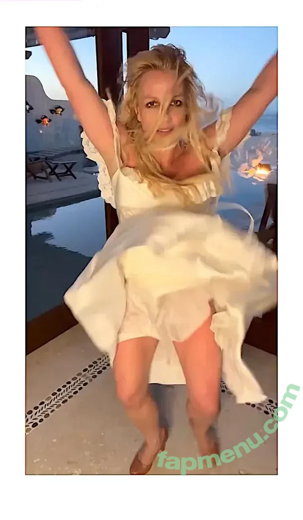 Britney Spears nude photo #3856 (britneyspears / xoxobritneyj)