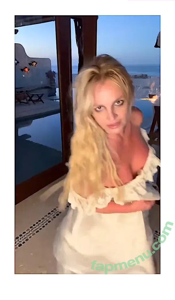 Britney Spears nude photo #3858 (britneyspears / xoxobritneyj)