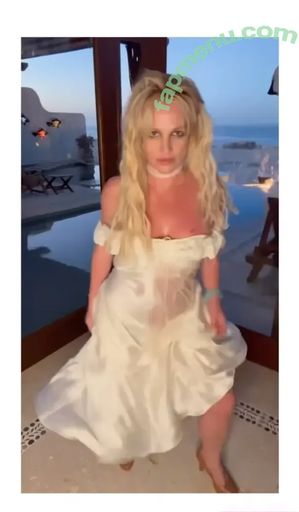 Britney Spears nude photo #3859 (britneyspears / xoxobritneyj)
