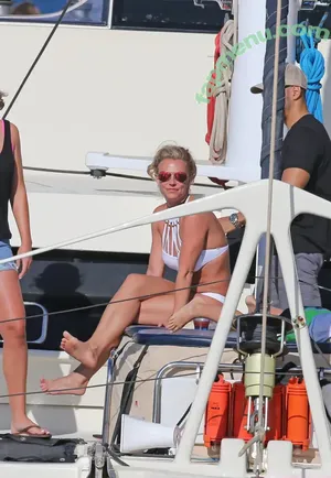 Britney Spears / britneyspears / xoxobritneyj nude photo #4020