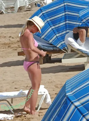Britney Spears / britneyspears nude photo #4580
