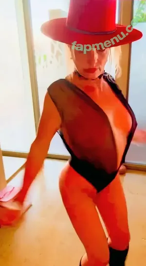 Britney Spears / britneyspears / xoxobritneyj nude photo #4695