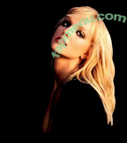 Britney Spears nude photo #4277 (britneyspears / xoxobritneyj)