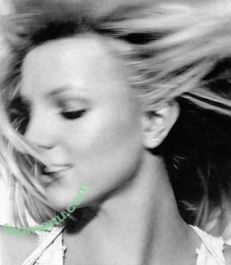 Britney Spears nude photo #4354 (britneyspears / xoxobritneyj)
