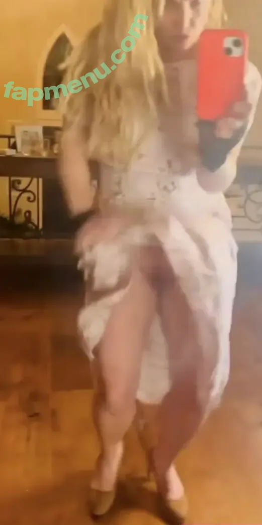 Britney Spears nude photo #4533 (britneyspears / xoxobritneyj)