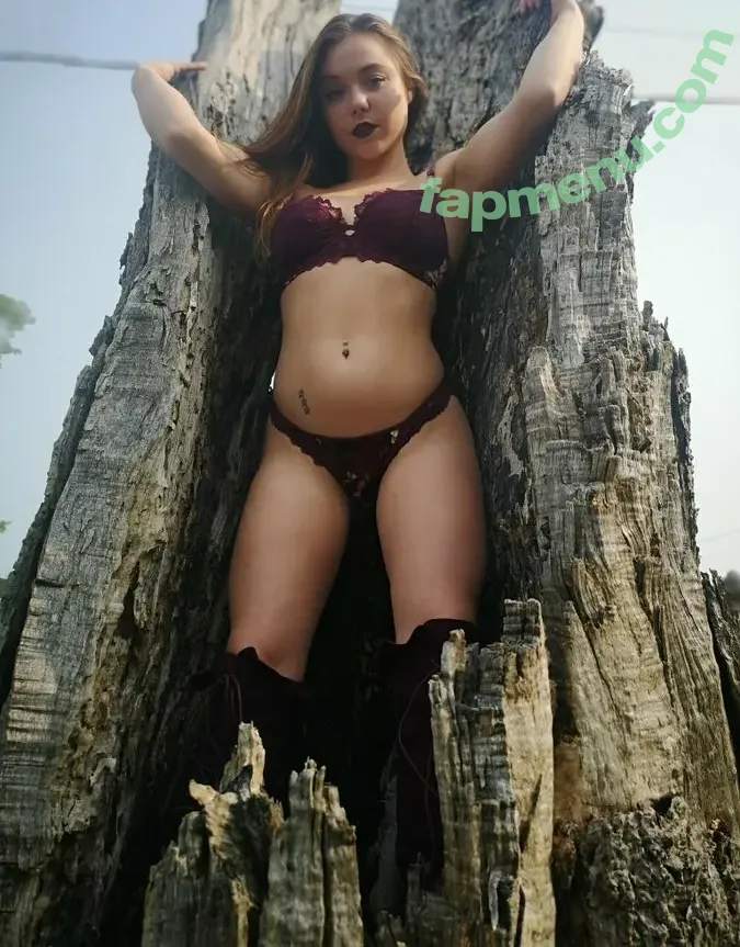 Britney nude photo #0079 (_._britneyy_._ / britclarkxo / britneyspears)