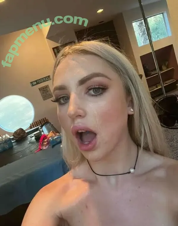 Britt Blair nude photo #0308 (brittblair_xo / brittblairxxx)