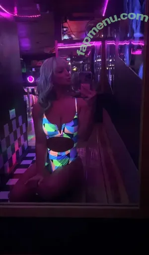 Britt Britt / brittsmith / thebrittbsmith nude photo #0014