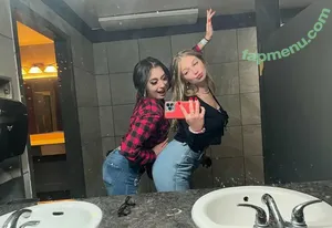 Britt Britt / brittsmith / thebrittbsmith nude photo #0032