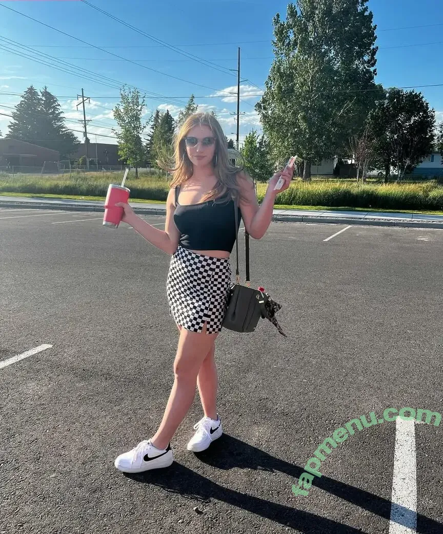 Britt Britt nude photo #0046 (brittsmith / thebrittbsmith)