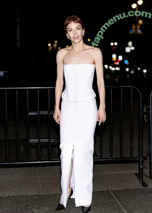 Britt Lower / brittle nude photo #0195