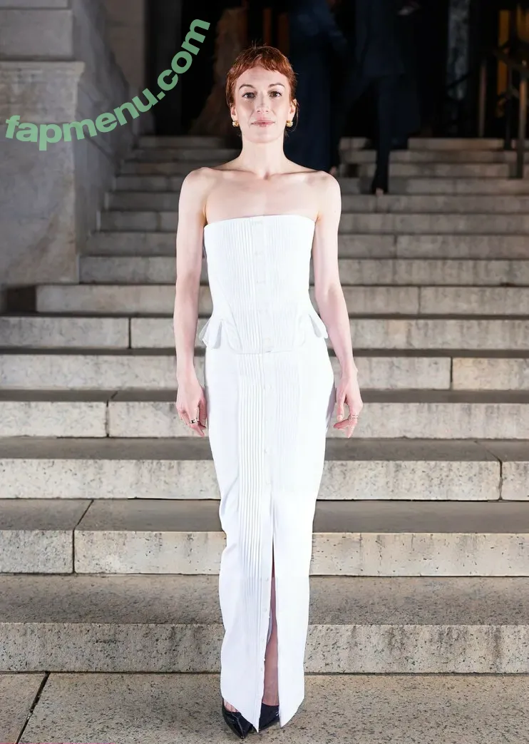 Britt Lower nude photo #0201 (brittle)