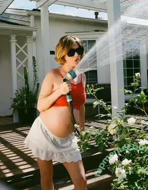 Britt Robertson / brittlrobertson / masterrobertson nude photo #0146