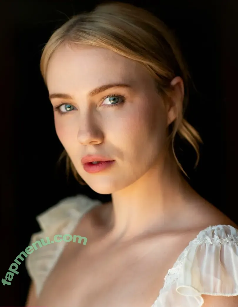 Britt Scott Clark nude photo #0115 (brittanybaby2020 / brittscottclark)